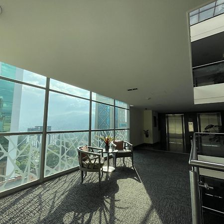 Hotel Bh El Poblado Medellín Esterno foto