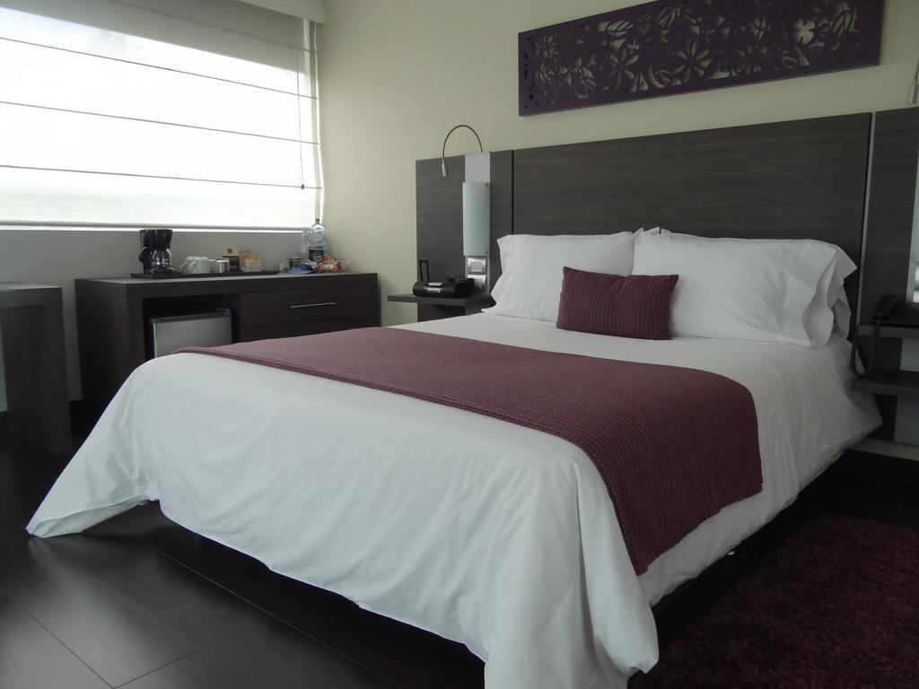 Hotel Bh El Poblado Medellín Camera foto