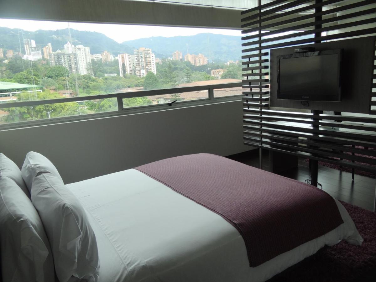Hotel Bh El Poblado Medellín Esterno foto