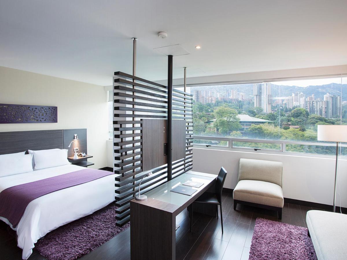 Hotel Bh El Poblado Medellín Esterno foto