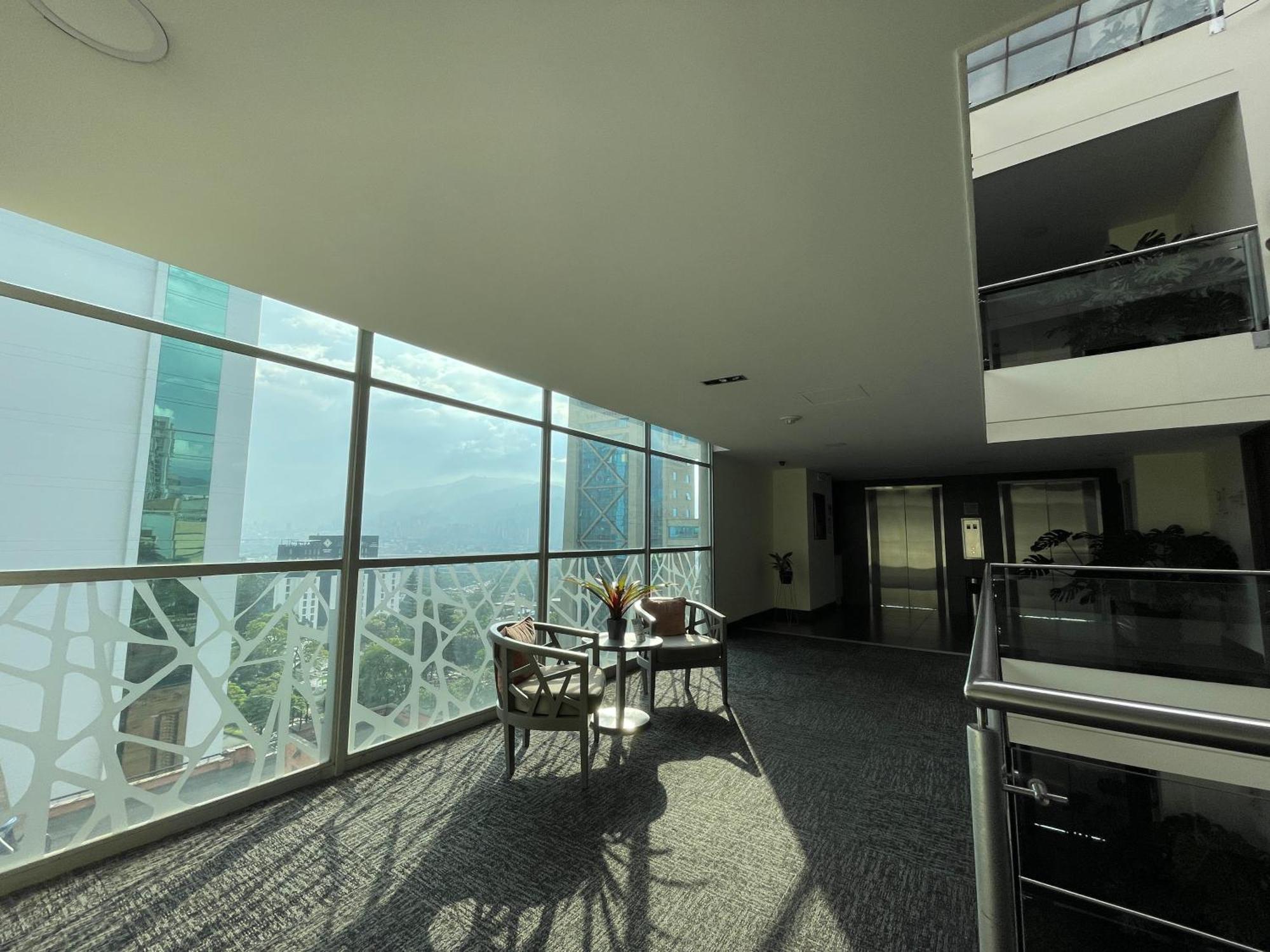 Hotel Bh El Poblado Medellín Esterno foto